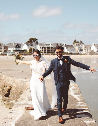 Photos de mariage de couple sur la plage